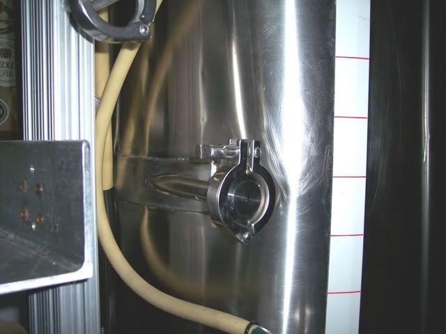 7 BBL Brew Kettle - with Conical Bottom, Dome Top, Trub Dam, Right  Orientation (Electric)