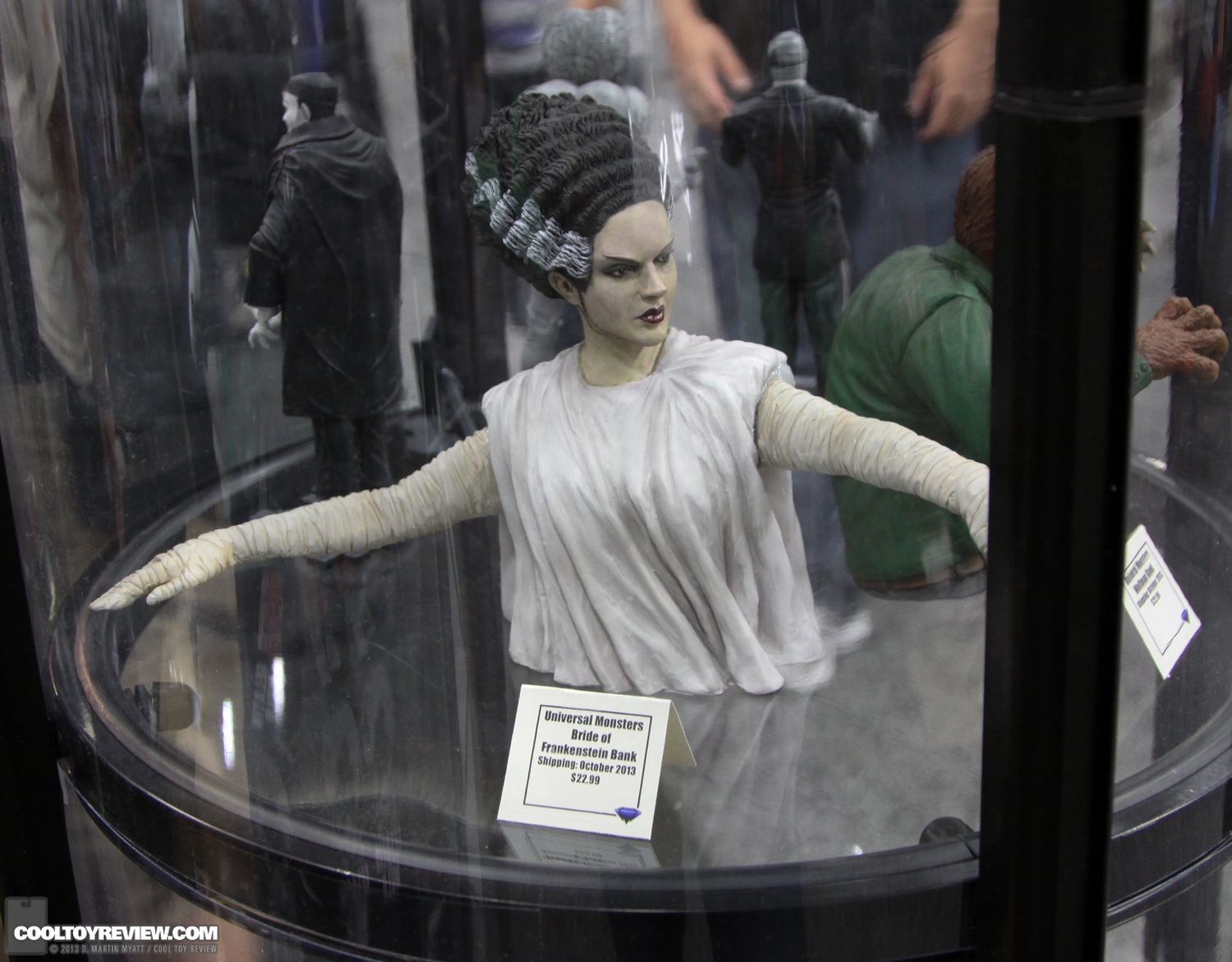 SDCC_2013_Diamond_Select_Toys_Friday-001.jpg