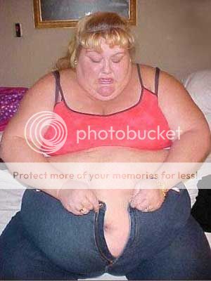 fat-woman-in-shorts4.jpg