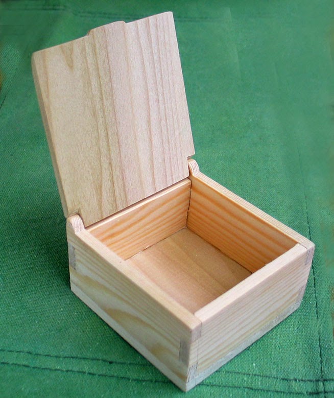 hinged-box.jpg