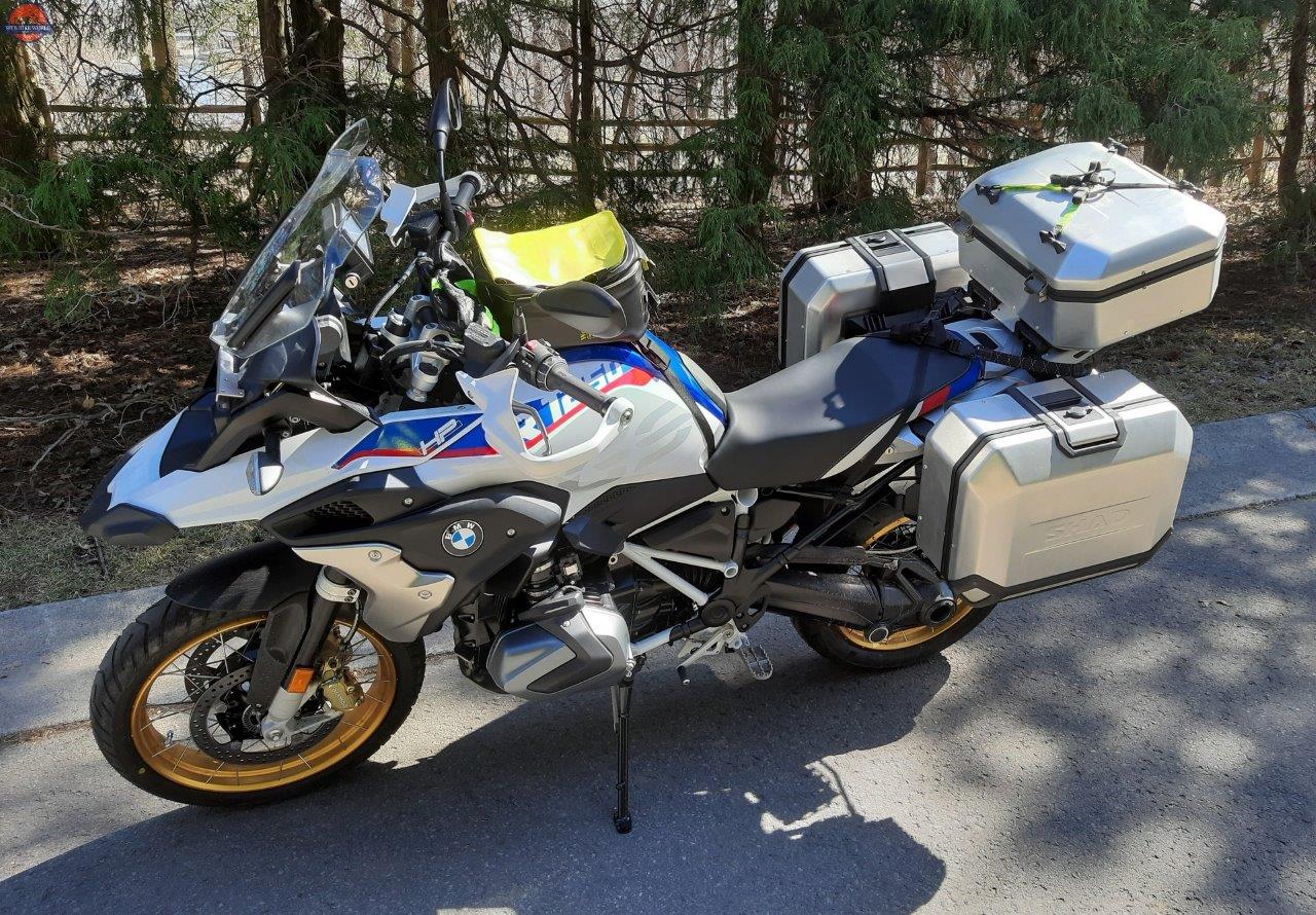 Shad Terra Mounted on BMW R1250GS Adventure