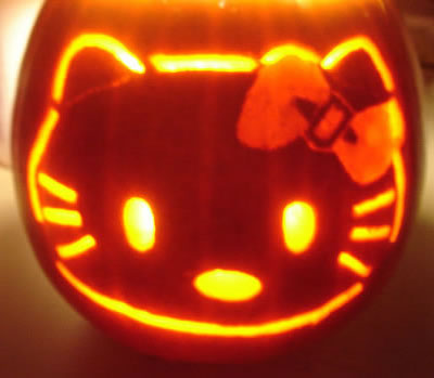 hello_kitty_jack_o_lantern_2.jpg