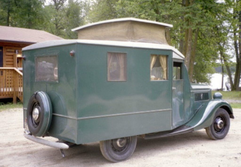 ford-house-car.jpg