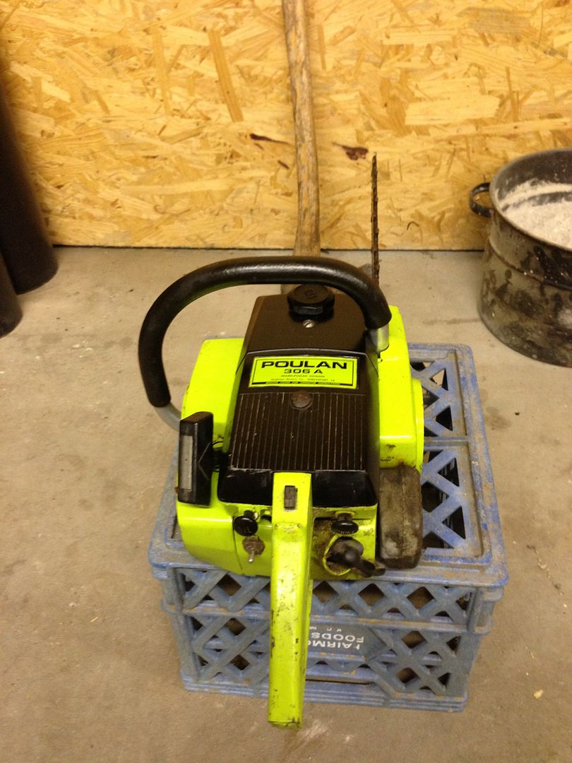 Two of my favorites a Poulan 306a and Homelite XL 903 : r/Chainsaw