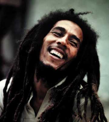 bob-marley-smoking-marijuna.jpg