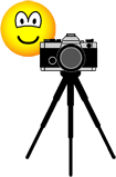 camera-emoticon-with-tripod.gif