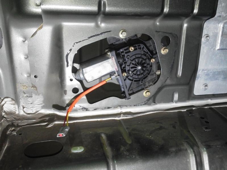 1112490d1385004307-sport-trac-rear-window-wiring-img_20131120_165859-800x600-.jpg