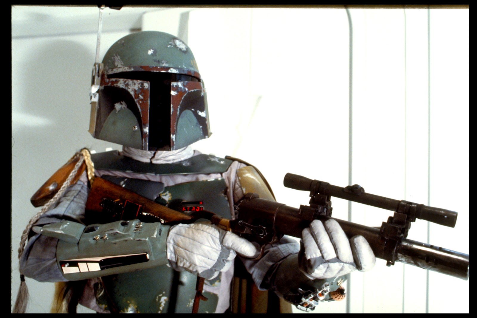 Boba-Fett-Costume-Empire-Strikes-Back-10a.jpg