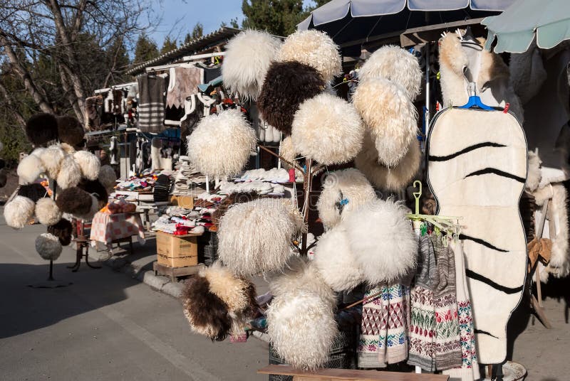 papakhas-caucasian-hats-other-things-made-fur-wool-sold-near-road-republic-north-ossetia-alanya-x-93603613.jpg