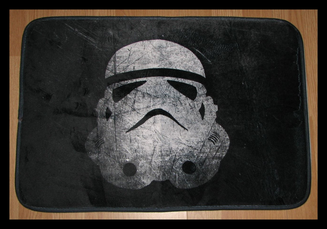 Stormtrooper-carpet-rectangular.jpg