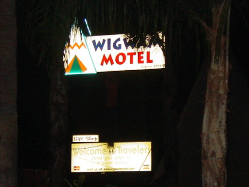 0988_091609d12_CArltsb_WigWamSign2.jpg