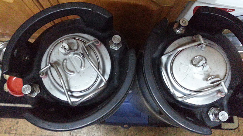 Kegs01Top.jpg