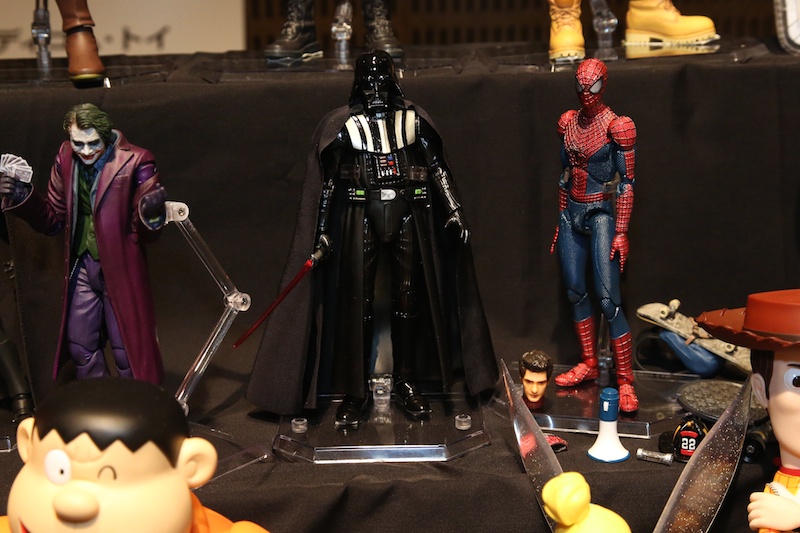 MAFEX-Star-Wars-Darth-Vader-1.jpg