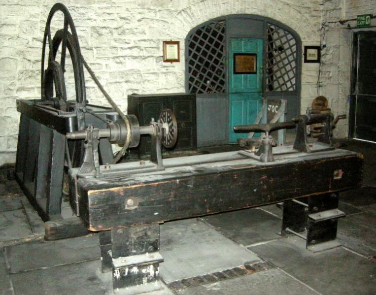 84123d1376925091-industrial-lathes-late-18th-early-19th-century-jd-old-lathes04.jpg