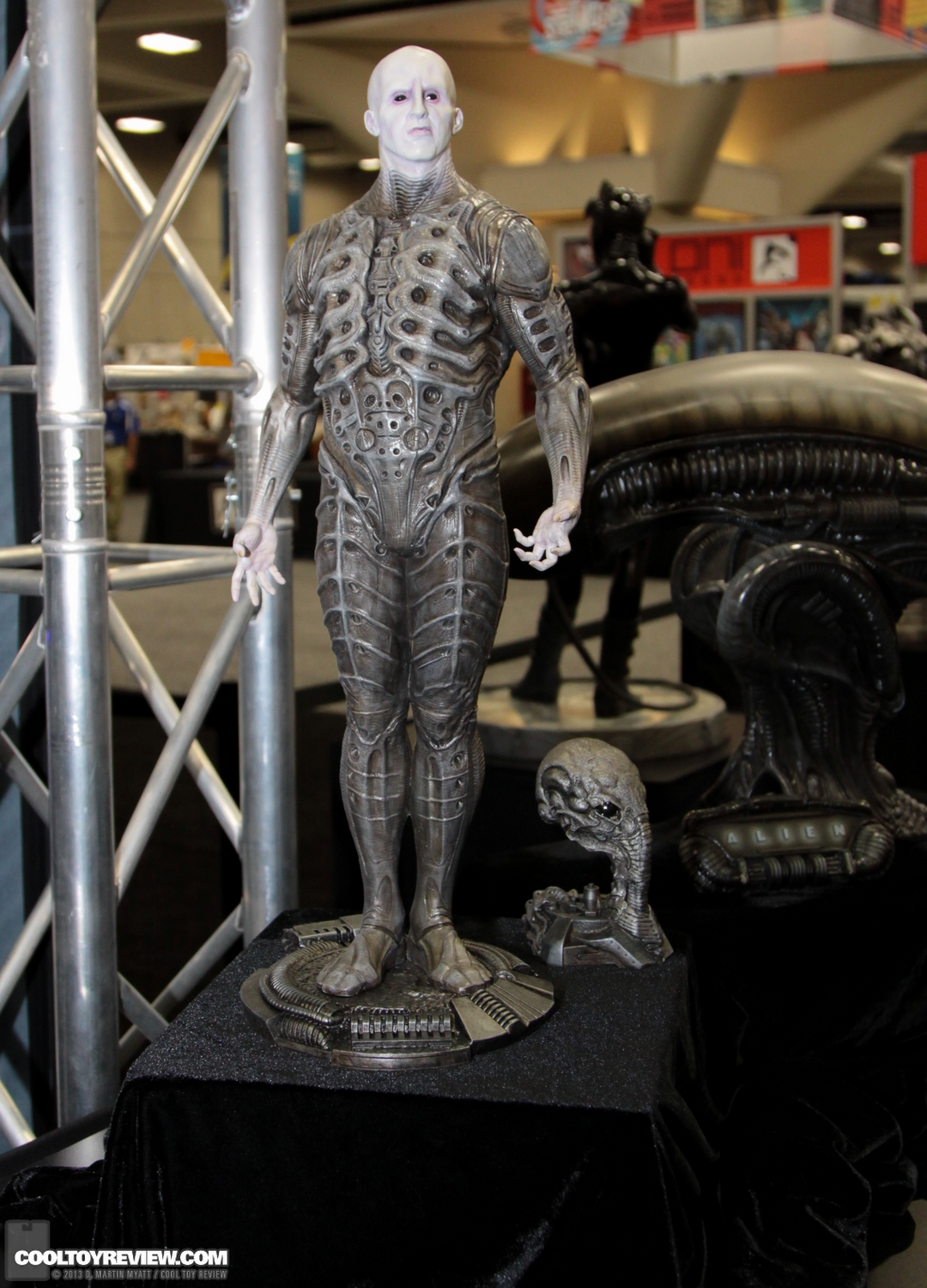 SDCC_2013_Sideshow_Collectibles_Thursday-093.jpg