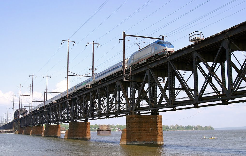 amtrak_havredegrace_bridge_susquehanna.jpg