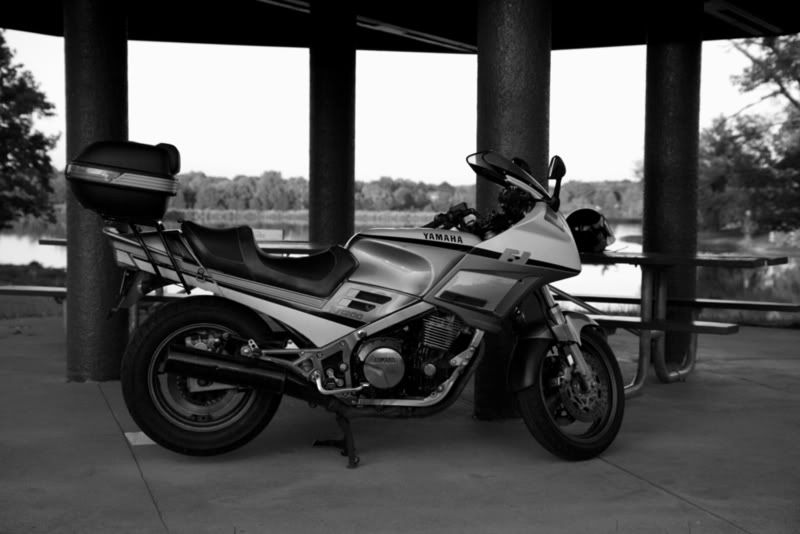 FJ1200bw.jpg