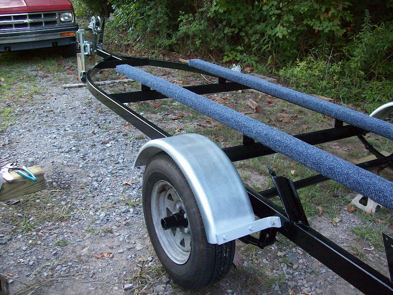 TRACKER%252520TRAILER%252520PAINTED%252520005.jpg