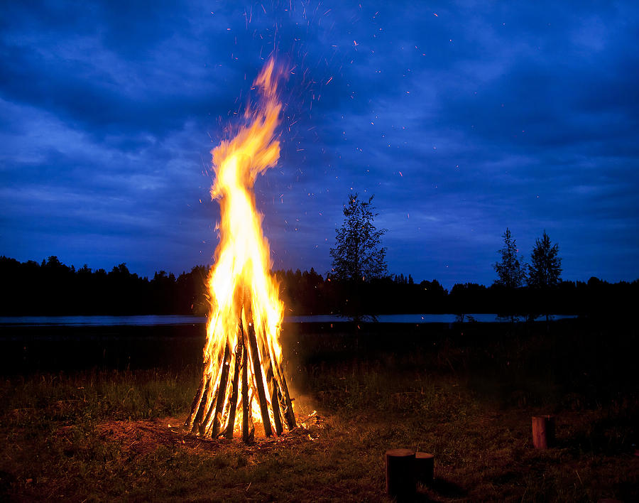 a-tall-bonfire-with-flames-leaping-jaak-nilson.jpg