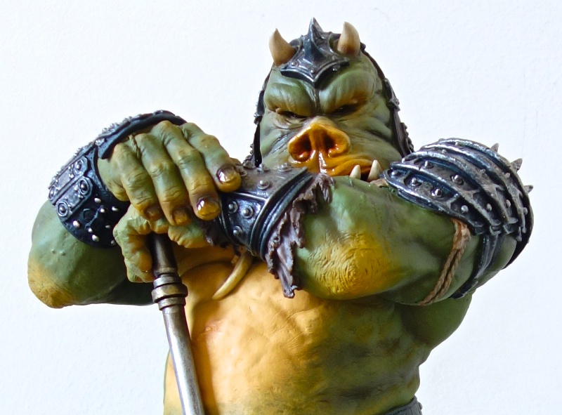 lomrokk_gamorrean_statue7.jpg