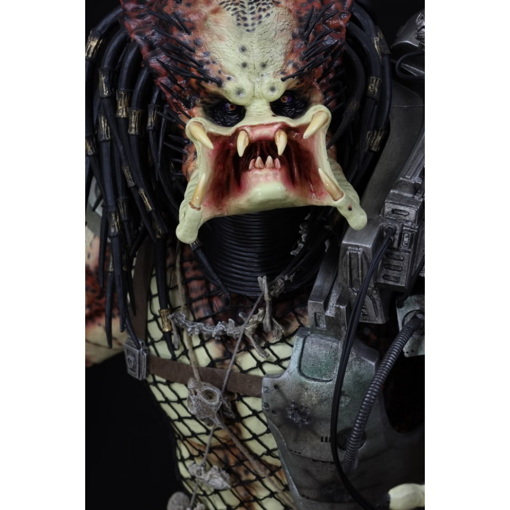 the-predator-maquette-sideshow-collectibles-0885-004-1000x1000.jpg
