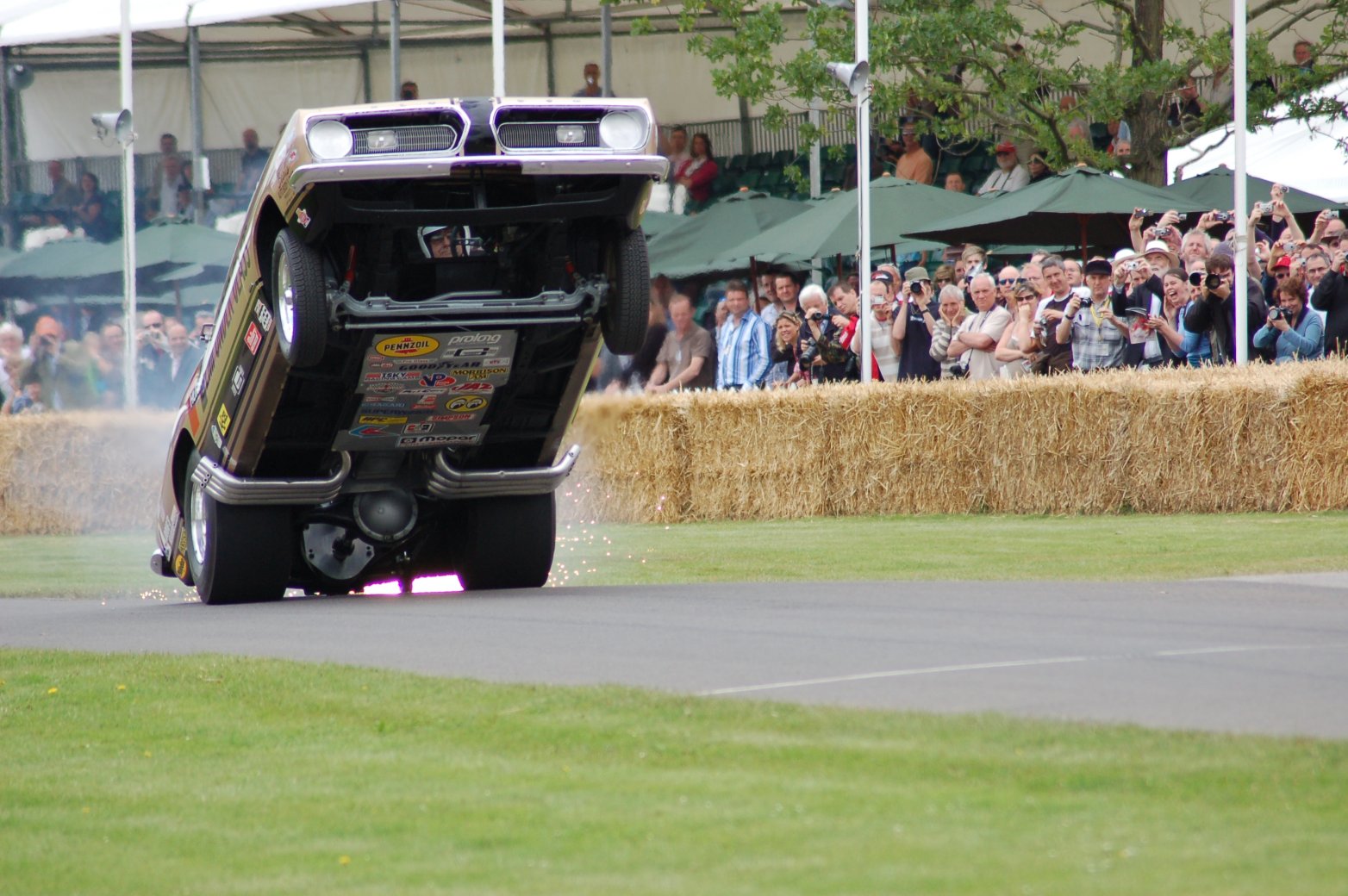 Track_Hemi_Under_Glass.jpg