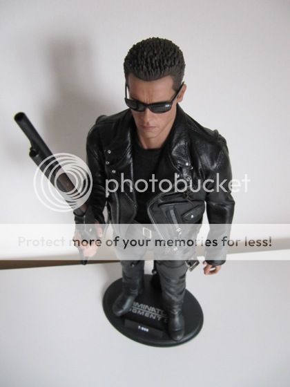 terminator1_zpsf7cb9d90.jpg