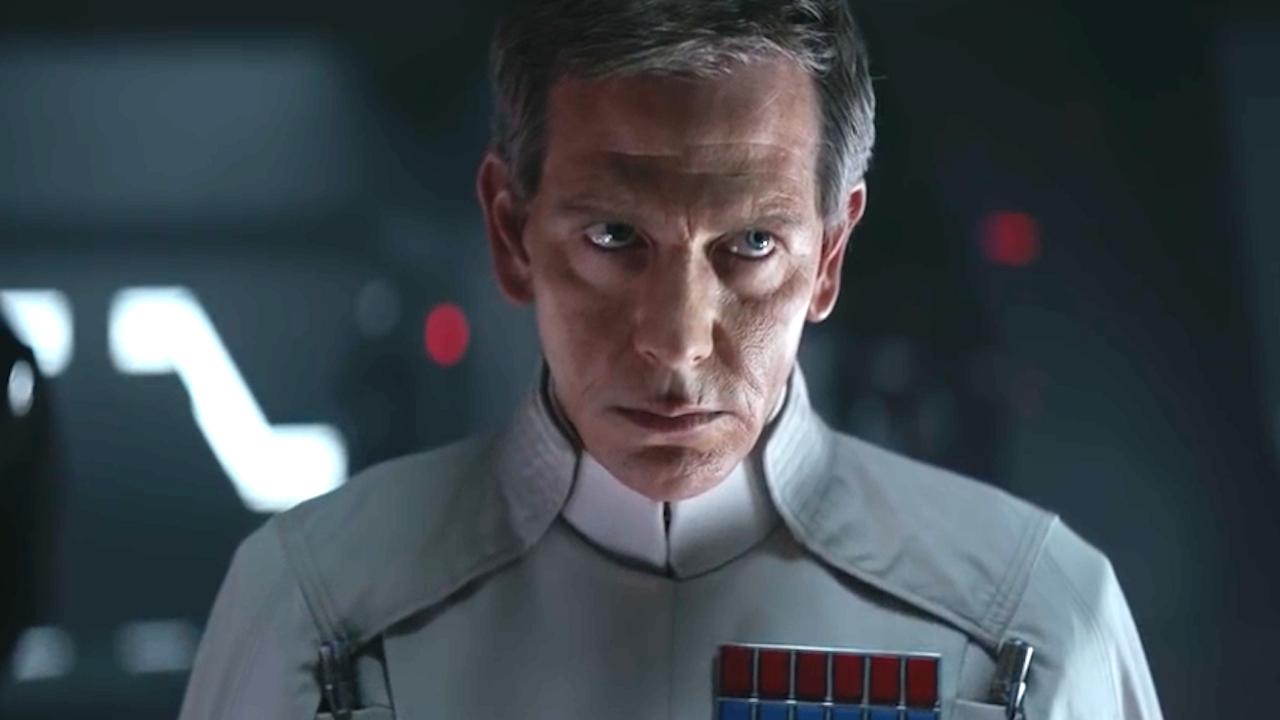 rogue-one-a-star-wars-story-new-photo-of-villain-revealed_k8qa.png