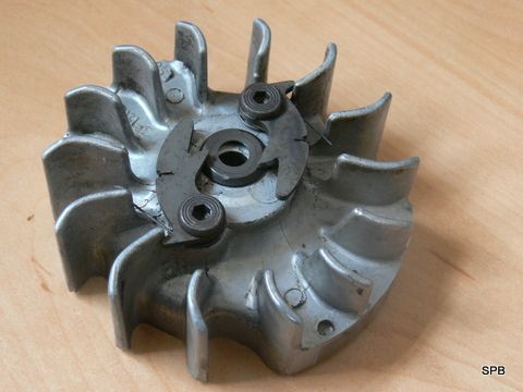 husqvarna-254xp-flywheel-5833-p.jpg