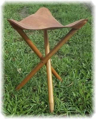 3-legged-folding-stool-640.jpg