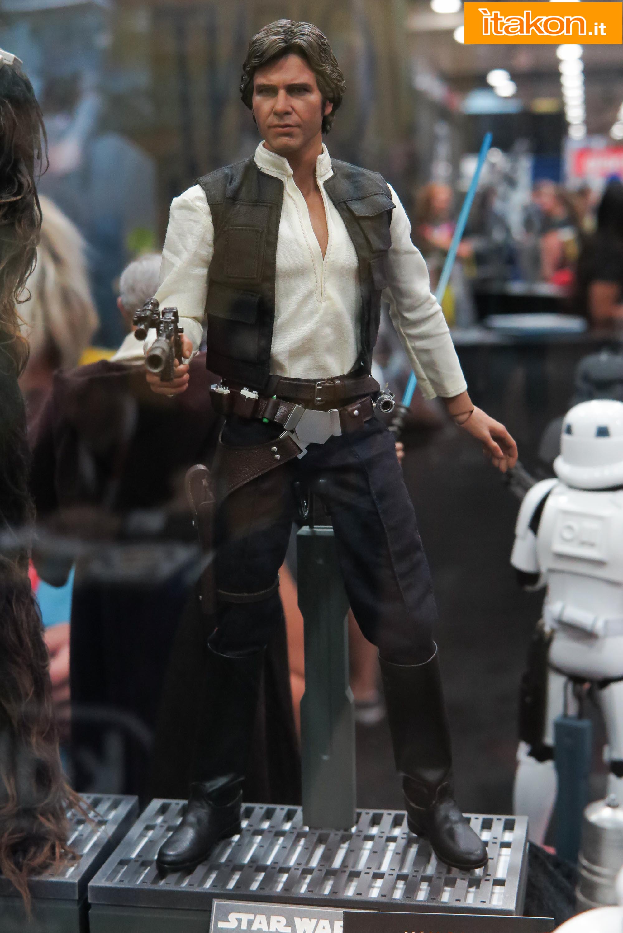 hot-toys-sdcc-2015-28.jpg