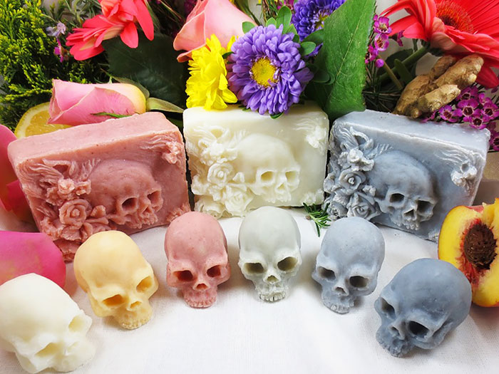 skull-shaped-soaps-eden-gorgos-1.jpg