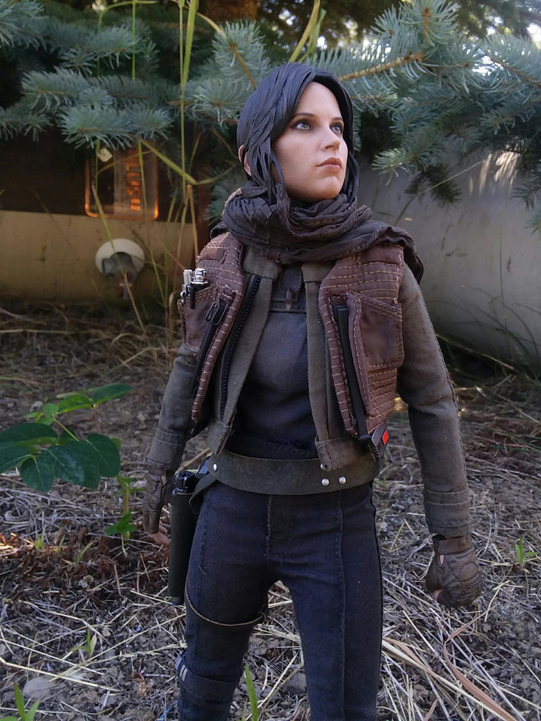 jyn_erso_hot_toys_figure_by_luckless1990-dch1hqj.jpg