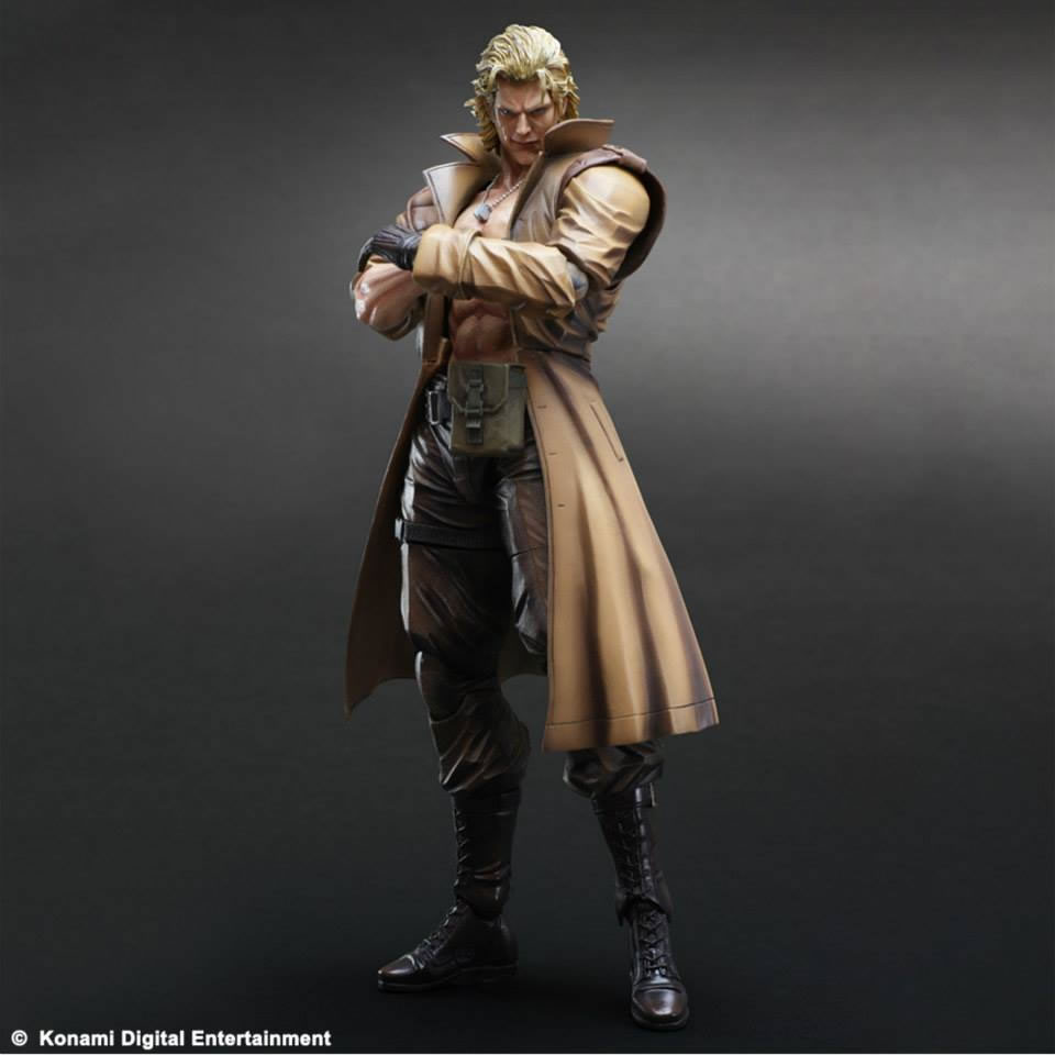 figurine-liquid-snake-square-enix-01.jpg