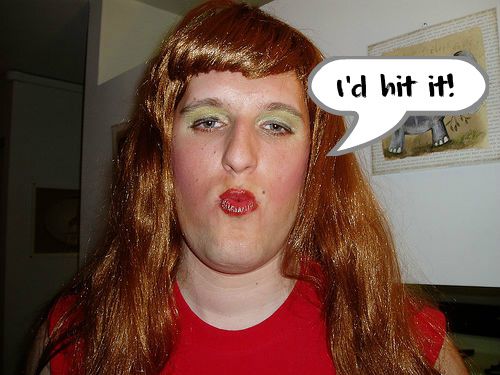 CrossDresserFotoFlexer_Photo.jpg