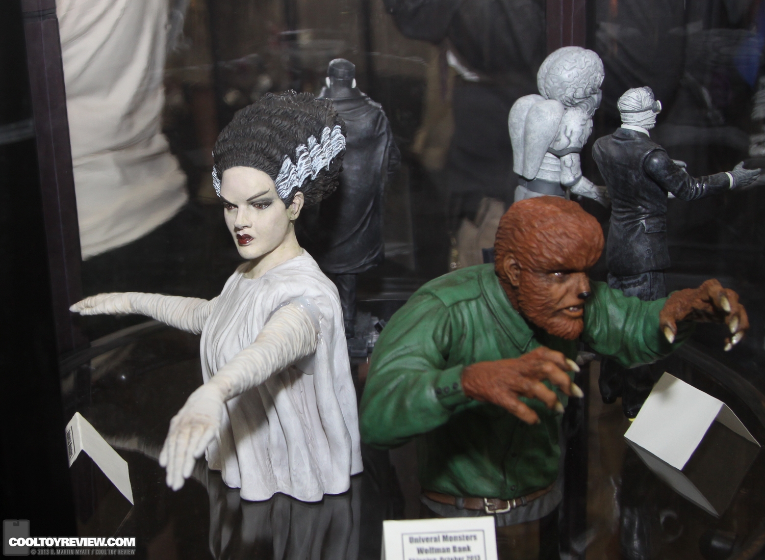 SDCC_2013_Diamond_Select_Toys_Friday-002.jpg