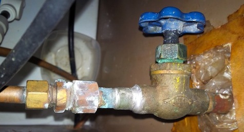 75009d1483115704-how-would-you-cap-dw-water-line-dishwasher-valve3.jpg