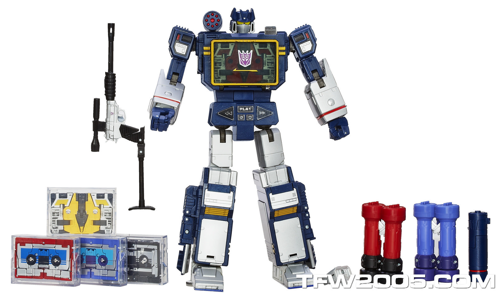 Masterpiece-Soundwave-02_1370962475.jpg