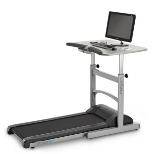 lifespan_treadmilldesk_hero-angle-with-computer_300dpi-edited.jpg