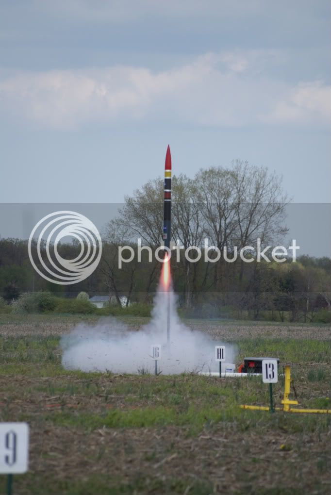 rocketlaunch2-may-09026.jpg