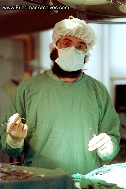 Surgeon%20Portrait%208x12%20300%20dpi.jpg