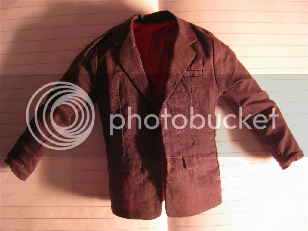 DX01insidesuit-jacket3.jpg