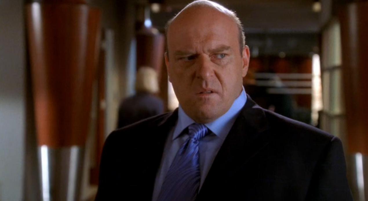 Dean+Norris+in+Boston+Legal.jpg