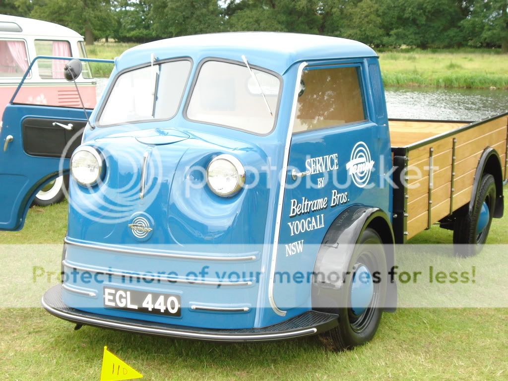 StanfordHallVWShow018.jpg