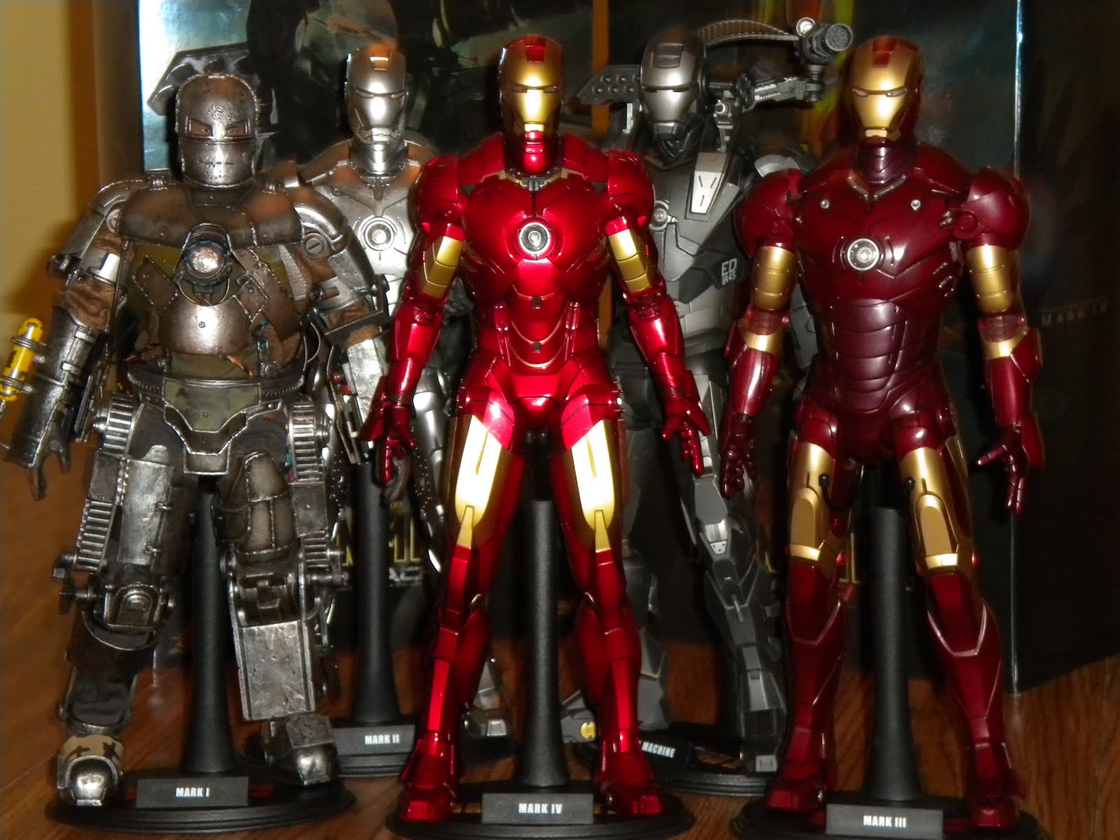 Hot+Toys+War+Machine+092.JPG