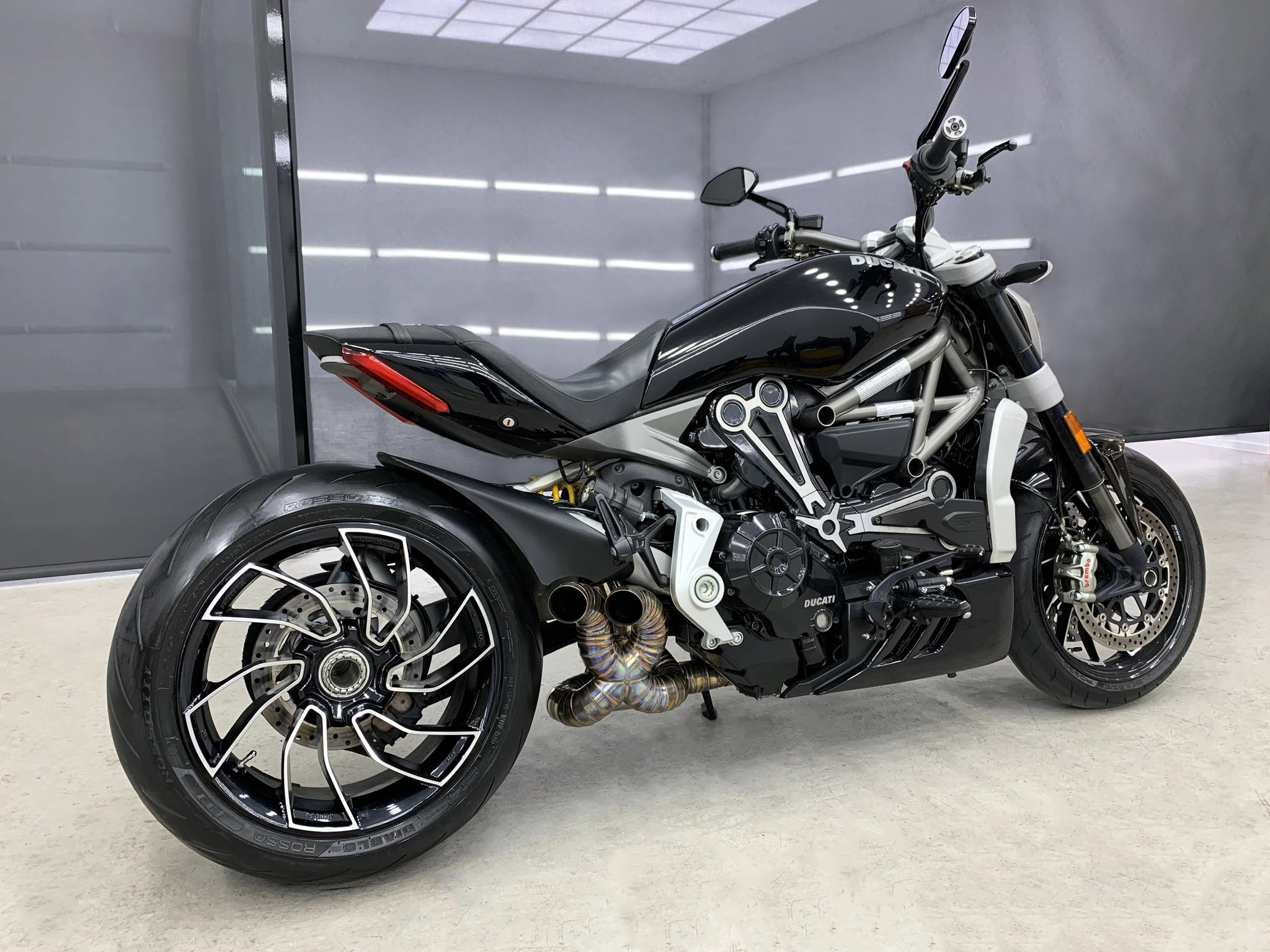 Ducati-XDiavel-S-Pie-Cut-Exhaust-MBS-2k-5.jpg