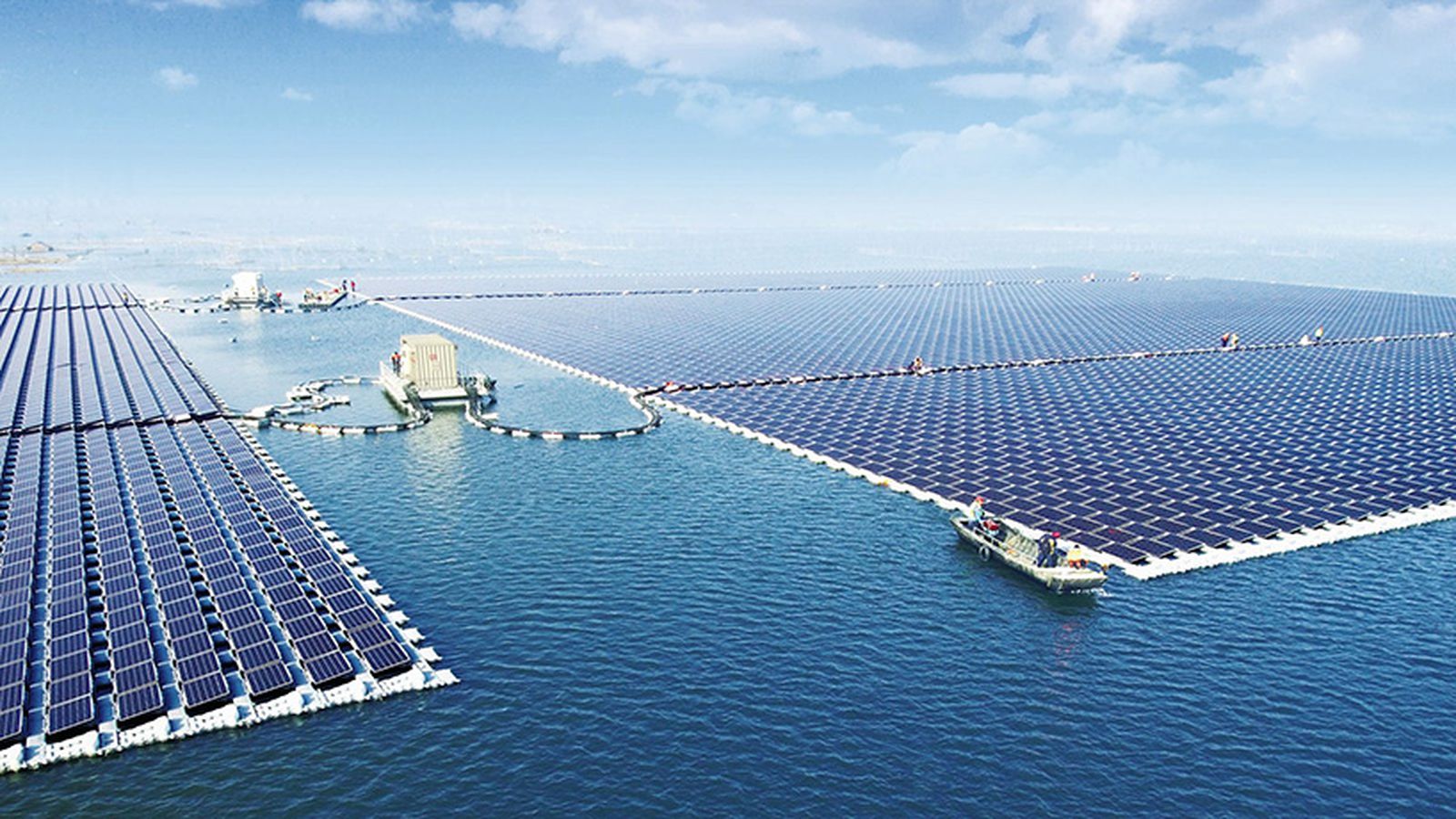 solar_farm_floating_china_power_plant_sungrow_1.0.jpg