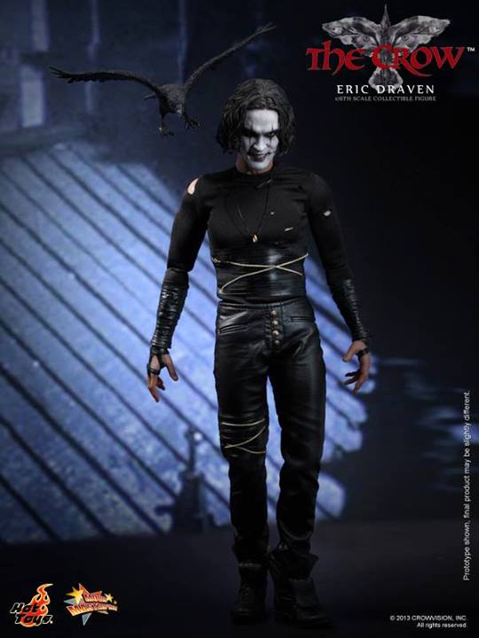 HOT_TOYS_THE_CROW_ERIC_DRAVEN_02.jpg