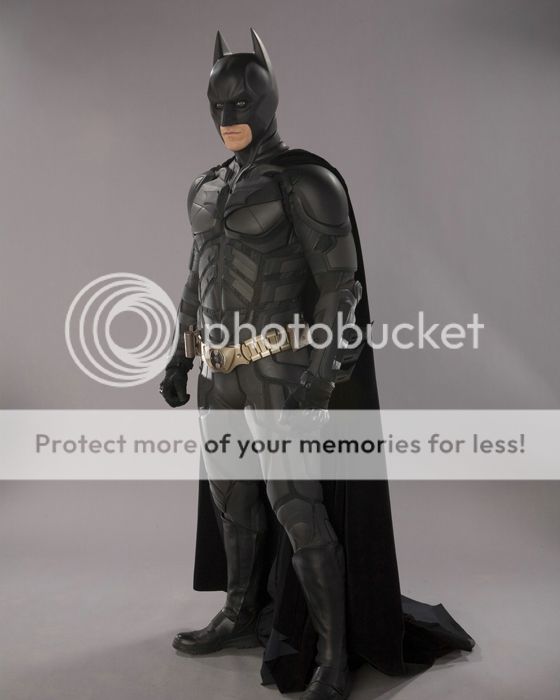 Leaked-Dark-Knight-Publicity-Batman-4_zps91e8fd01.jpg