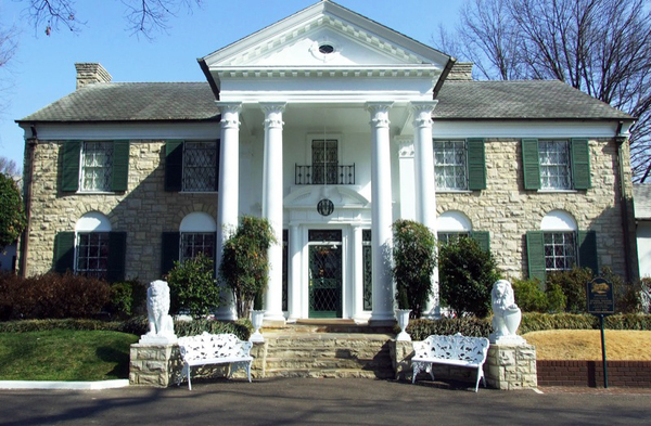 Graceland_Memphis_Tennessee_600x.jpg